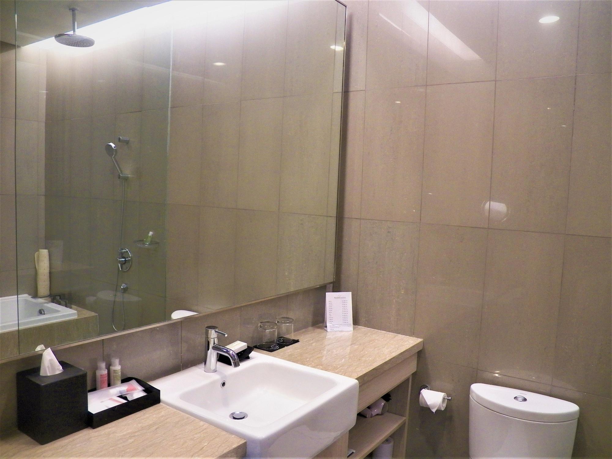 Fraser Residence Menteng Jakarta Exterior photo